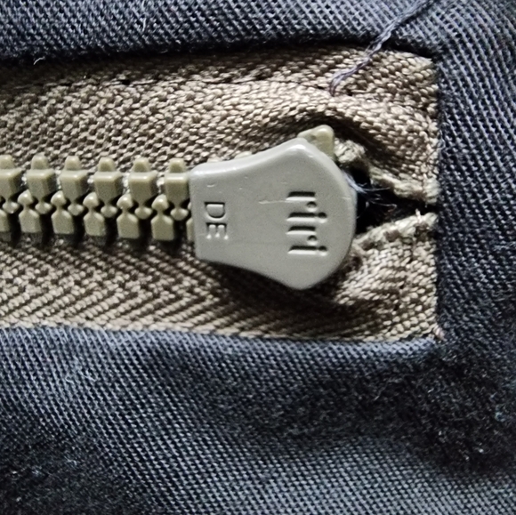 A.P.C x Kanye military jacket (suisse) - Picture 9 of 12